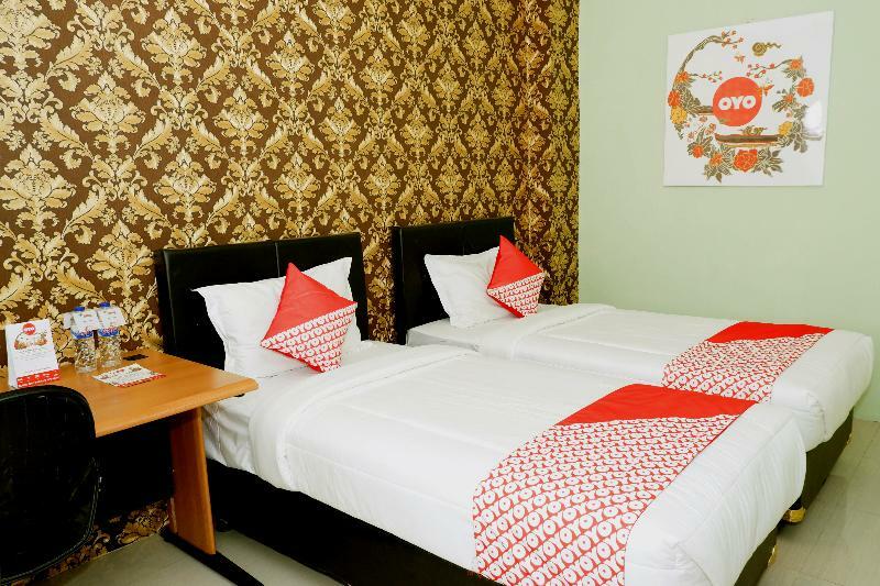 Oyo 338 Guest House Omah Manahan Syariah Solo Eksteriør bilde